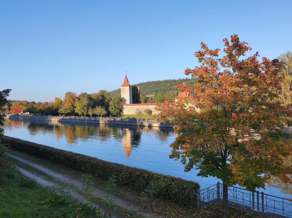 Family -Only- Welcome To Berching Exterior photo